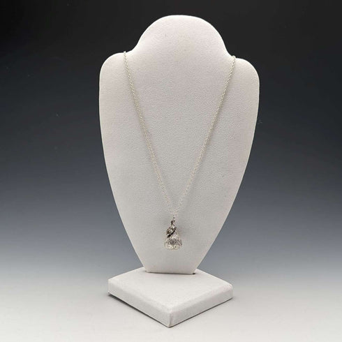 1976 British vintage sterling silver pear-shaped pendant & sterling silver necklace