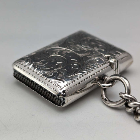 Cadena Albert de plata esterlina antigua inglesa, aprox. 1900, extra gruesa 74g, con estuche para cerillas (vesta case)