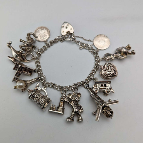 1970s British vintage sterling silver charm bracelet 60g