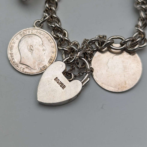 1970s British vintage sterling silver charm bracelet 60g