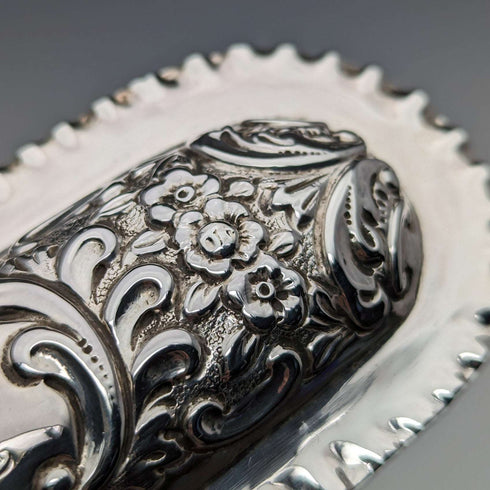 1901年 英国アンティーク 純銀製ボックス 101g Mappin and Webb