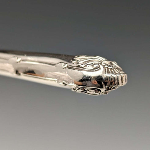 Cubiertos de postre de plata esterlina, pareja, Inglaterra, hacia 1829, por Aaron Hadfield