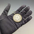 Reloj de bolsillo antiguo Bauer de hacia 1880, esfera decorada, carga por llave, caja de plata, diámetro 44 mm, en funcionamiento, con defectos.