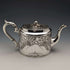 Tetera antigua de plata chapada, fabricada en Inglaterra alrededor de 1900, por James Deakin & Sons