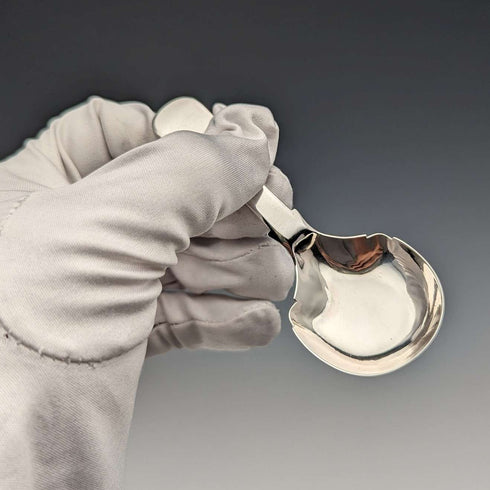 Cuchara para té de plata de ley antigua británica de 1863, George Unite