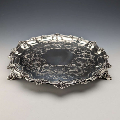 Salva de plata esterlina antigua inglesa de 1846, bandeja para tarjetas, 23 cm de diámetro, 396 g, George Frederick Pinnell