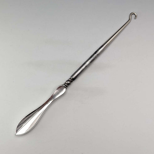 1911 British antique sterling silver handle large button hook boot hook William Vale