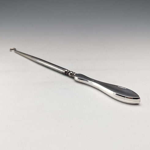 1911 British antique sterling silver handle large button hook boot hook William Vale