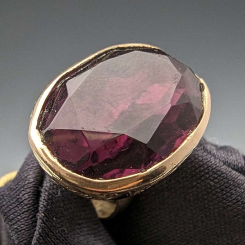 Early 20th Century 8ct Gold & Purple Stone Fob Necklace