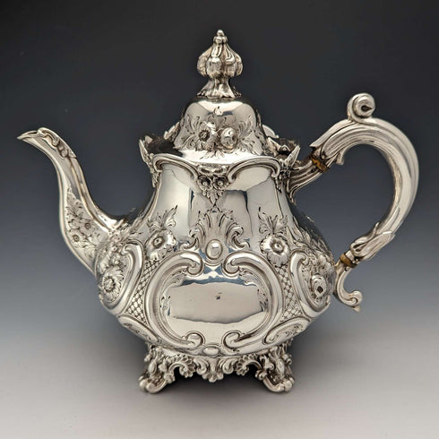 1868年 英国アンティーク 純銀製 ティーポット 815g Robert Harper
