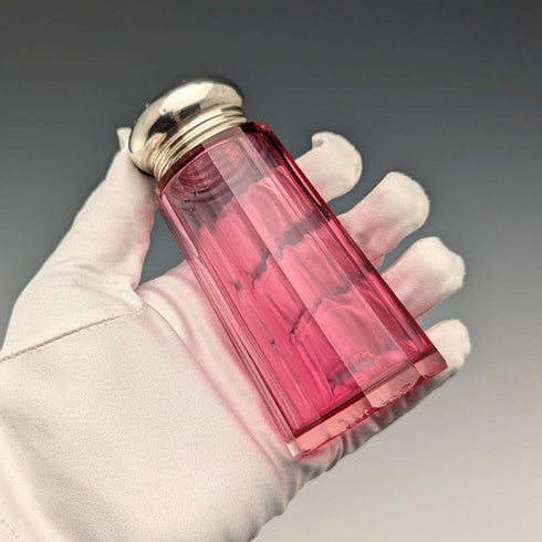 1910年 英国アンティーク クランベリーガラス 純銀蓋 シュガーキャスター Hukin&Heath