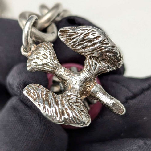 Cadena Albert de plata esterlina antigua, Inglaterra, circa 1900, 46 g, con sello de águila y dije de piedra natural