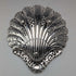 Plato de plata esterlina con patas en forma de concha, antigüedad inglesa de 1895, 88 g, Atkin Brothers