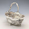 Cesta de plata esterlina antigua inglesa de 1896 con decoración calada y asa móvil, 159 g, John Round