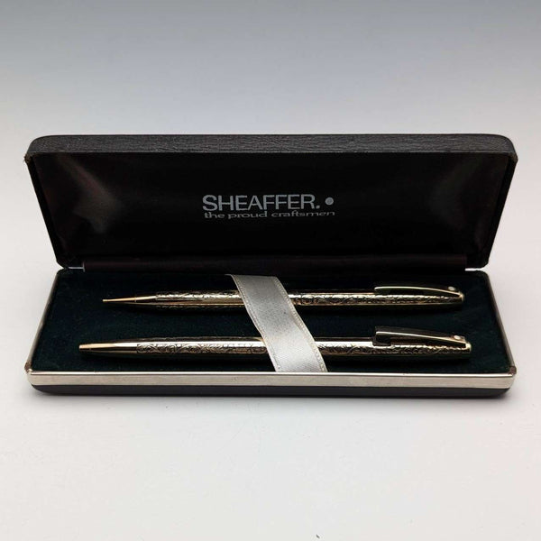 Vintage American Sheaffer 12K gold plated mechanical pencil and ballpoint pen set in case