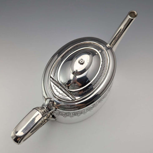 Tetera de plata chapada, antigua, de fabricación británica (Walker & Hall), circa 1900
