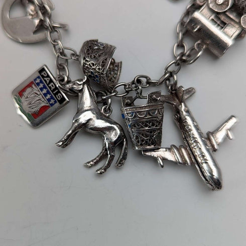 1970s British vintage sterling silver charm bracelet, 32g