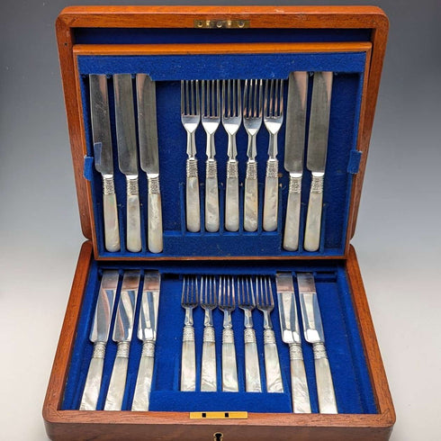 Circa 1881 British antique white mother-of-pearl handle dessert cutlery set of 10 pairs in wooden box