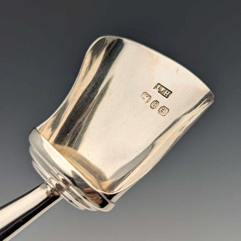 1890 British antique sterling silver and white mother of pearl handle tea caddy spoon Hilliard & Thomason