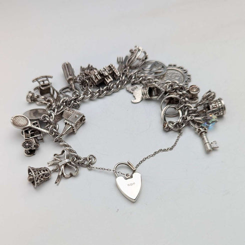 Pulsera de dijes de plata de ley vintage británica de 1970, 78 g, D&BS