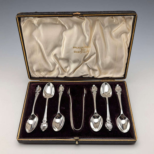 1911 British antique sterling silver teaspoon and sugar tongs set, case included, Walker & Hall