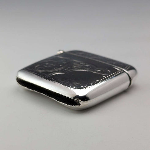 1907 British antique sterling silver Vesta case 31g match case Jones & Crompton