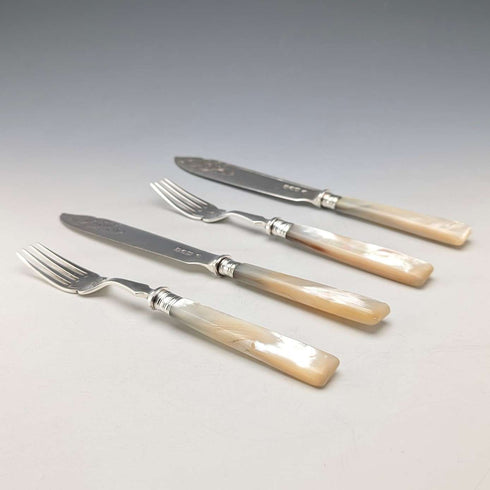 Cubertería de postre, 2 pares, plata de ley con mango de nácar, William Hutton, antigüedades británicas de 1904
