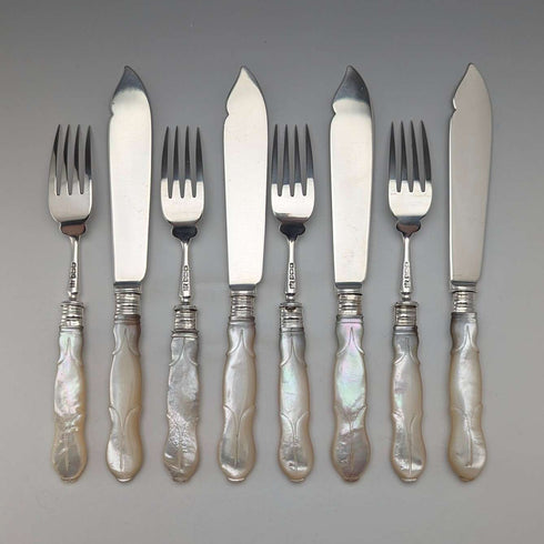 1899 British antique white mother-of-pearl handle, pure silver blade dessert cutlery, 4 pairs, John Sanderson