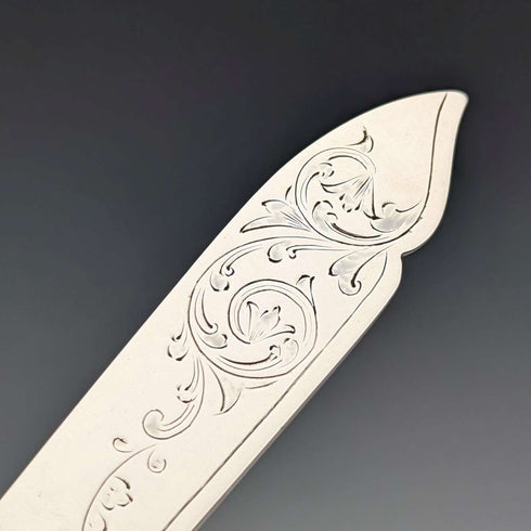 1899 British antique white mother-of-pearl handle, pure silver blade dessert cutlery, 4 pairs, John Sanderson