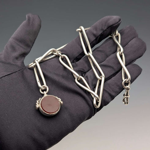 Cadena Albert de plata de ley antigua británica, c. 1900, 51 g, con dije giratorio de dos piedras naturales