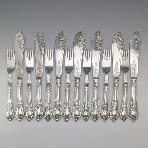 Cubertería de 19.º siglo, segunda mitad, de plata chapada con mangos de estilo antiguo inglés, 7 pares, John Gilbert