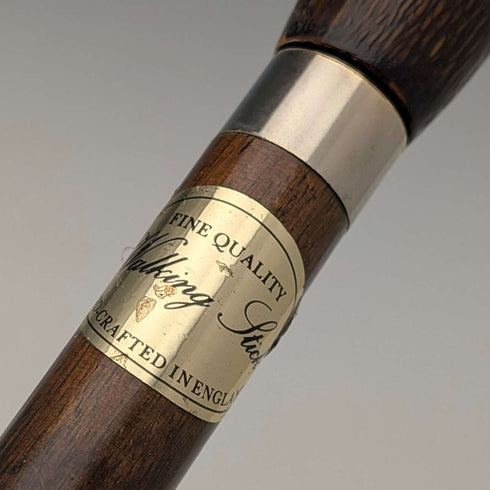 Bastón vintage británico con eje marrón y empuñadura de resina en forma de cabeza de perro, 83 cm