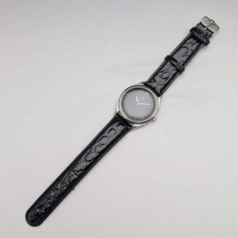 Reloj de pulsera para caballero Omega de 1945, ref. 2421/1, movimiento automático Cal. 28.10RA, esfera negra, caja de acero de 35 mm, en buen estado de funcionamiento.