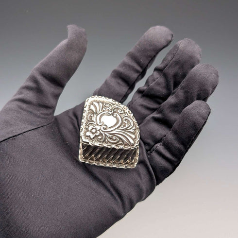 1893年 英国古董 纯银制 扇形盒 14g Joseph Whitten