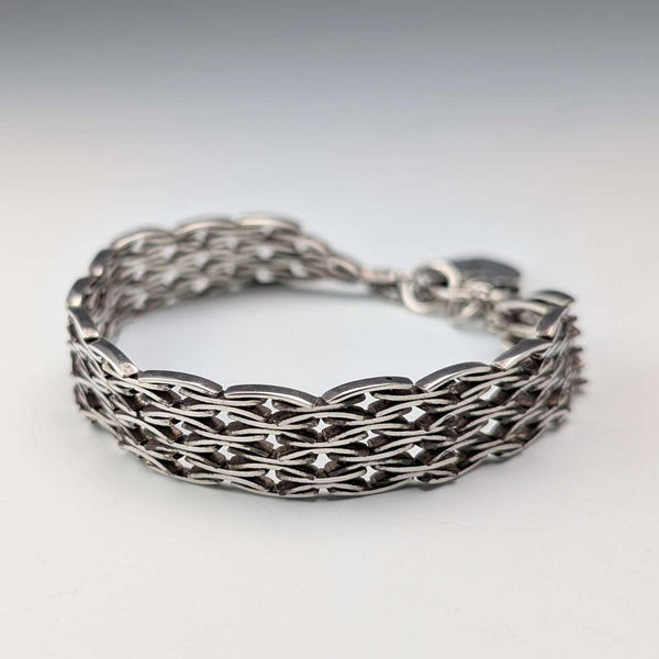 1976 British Vintage Sterling Silver Gate Style Bracelet 27g LC