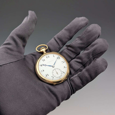 Reloj de bolsillo antiguo Vacheron Constantin, circa 1915, caja de oro macizo de 14 quilates, firmado J.E. Caldwell, en buen estado de funcionamiento.