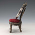 Soporte para reloj de bolsillo de los años 20 en forma de silla de latón con asiento rojo oscuro