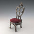 Soporte para reloj de bolsillo de los años 20 en forma de silla de latón con asiento rojo oscuro