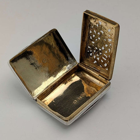 1830年 英国古董 威廉四世时期 纯银制醋瓶(Vinaigrette) 18g Thomas Shaw制作