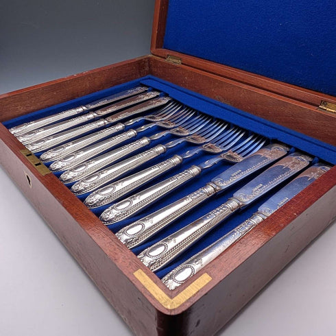 Juego de 6 pares de cubiertos de plata chapada, antigüedades británicas de 1876, en estuche de madera, Harrison Brothers & Howson