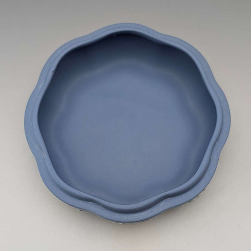 Caja redonda de estilo vintage británico Wedgwood Jasperware, joyero, azul pálido, sin tapa