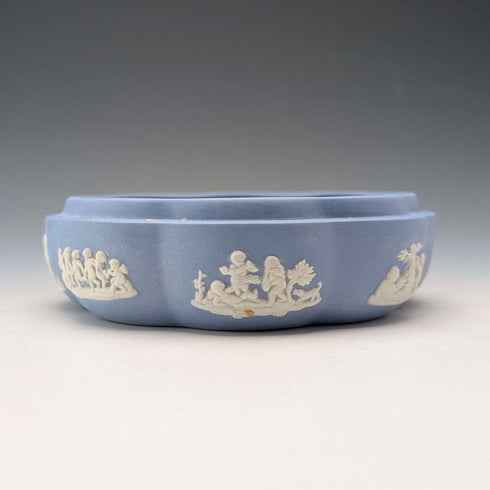 Caja redonda de estilo vintage británico Wedgwood Jasperware, joyero, azul pálido, sin tapa