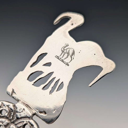 Cuchara grande de plata esterlina antigua británica de 1904 con decoración en relieve, Samuel Boyce
