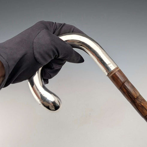 1912年 英国アンティーク ブラウンシャフト 純銀製プレーン曲がりハンドル ステッキ 杖 92cm