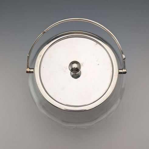 Barril para galletas vintage británico, vidrio grabado, tapa chapada en plata