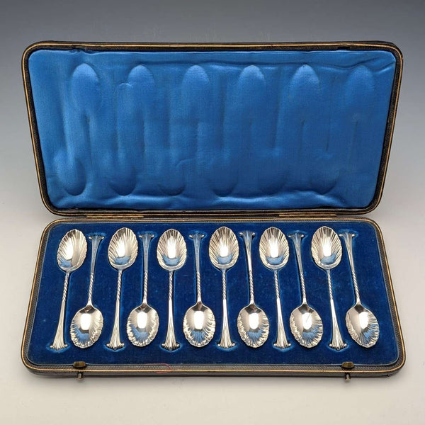 1894年 英国古董纯银茶匙12件套,总重118克,含原装盒,Goldsmiths&Silversmiths出品