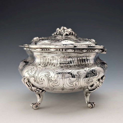 Early 20th century German antique 800 silver floral decoration large box 372g