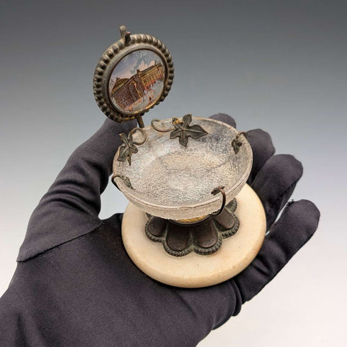 Soporte para reloj de bolsillo y bandeja de accesorios de bronce ormolu y cristal antiguo