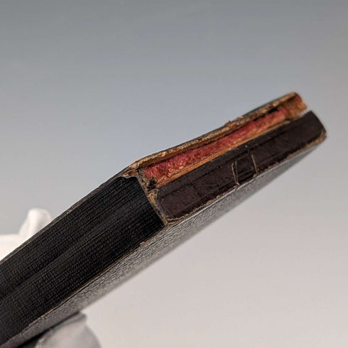 Par de daguerrotipos en estuche de cuero antiguo