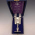 Cáliz de plata pura del Jubileo de Plata de Isabel II de 1977, 142 g, con caja y certificado, en perfecto estado.